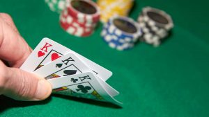 Online Casino Gambling Rewards and Bonuses to Know More